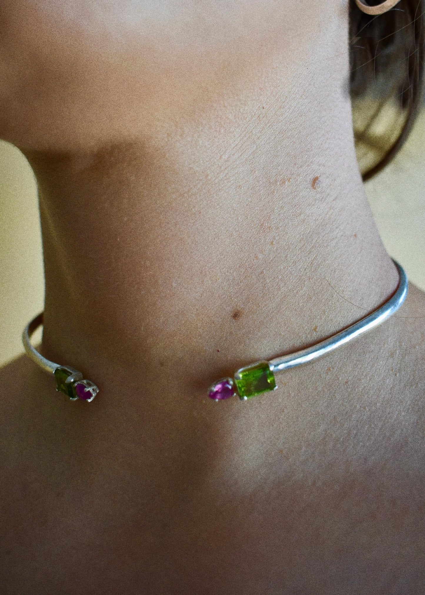 green peridot & pink sapphire choker cuff