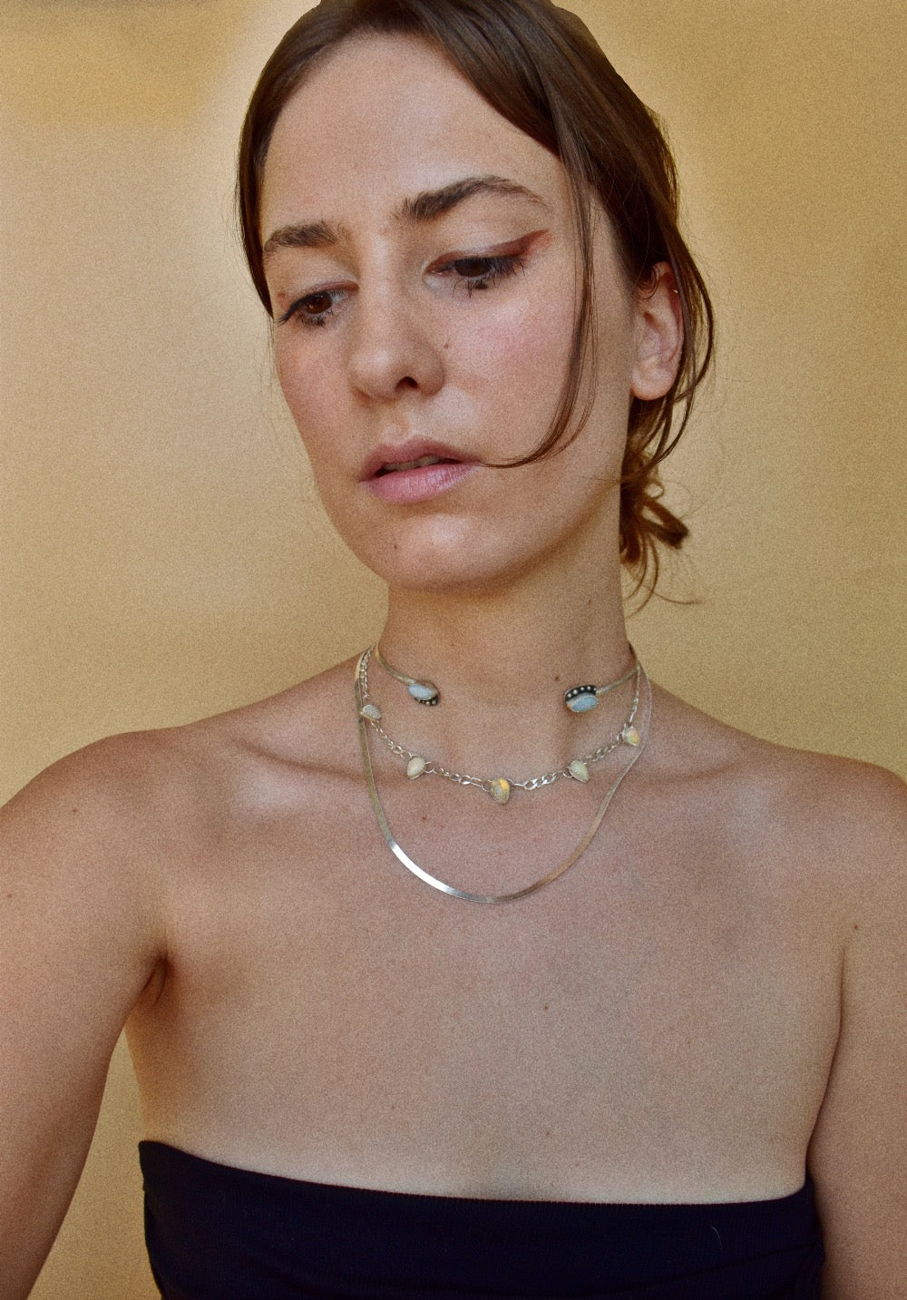alien dots choker