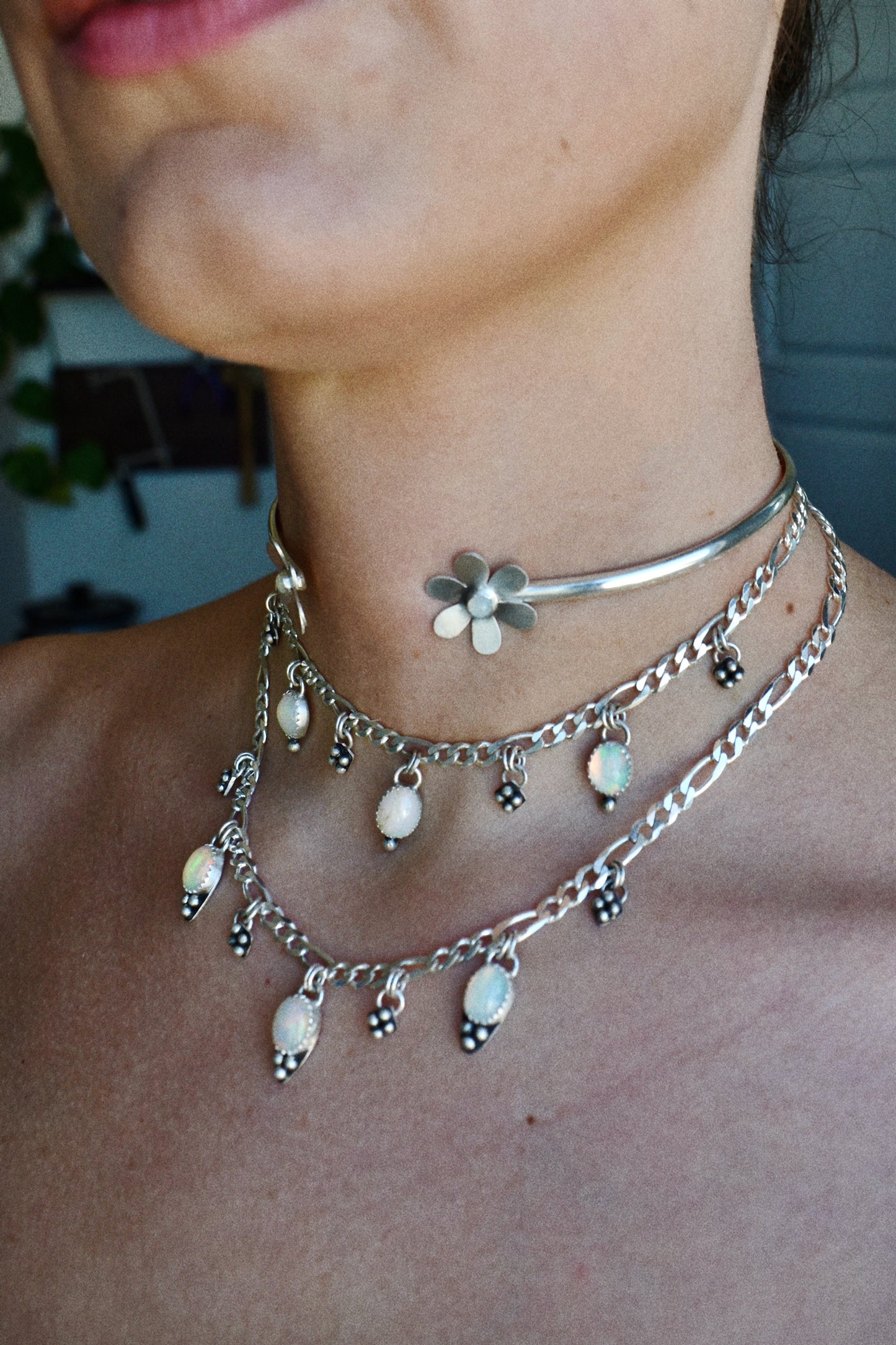 lots 'o dots ᠅ choker necklace