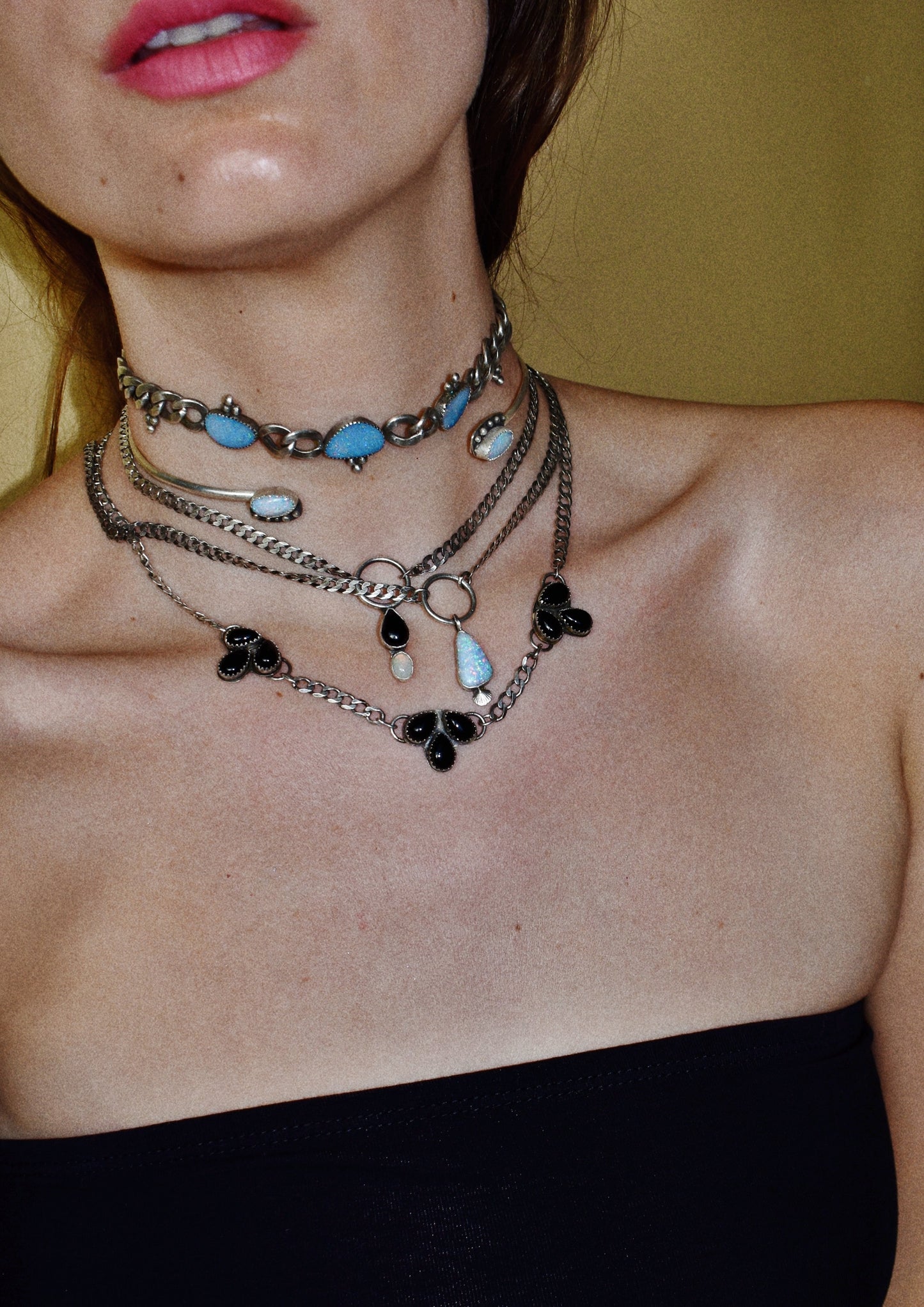 cosmic 3 opal choker
