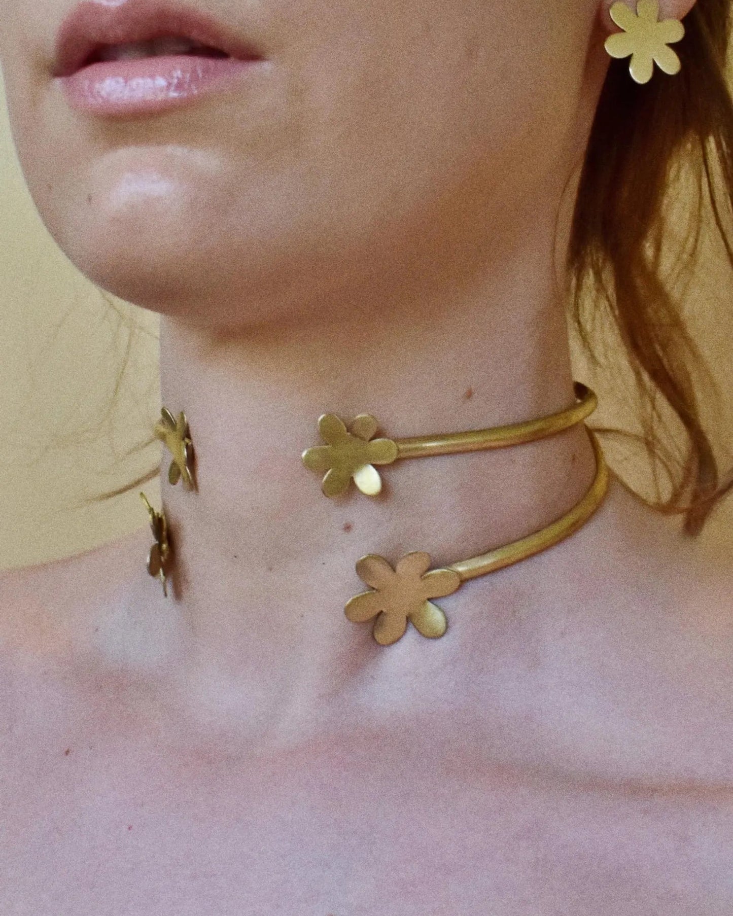 daisy choker cuff [gold or silver]
