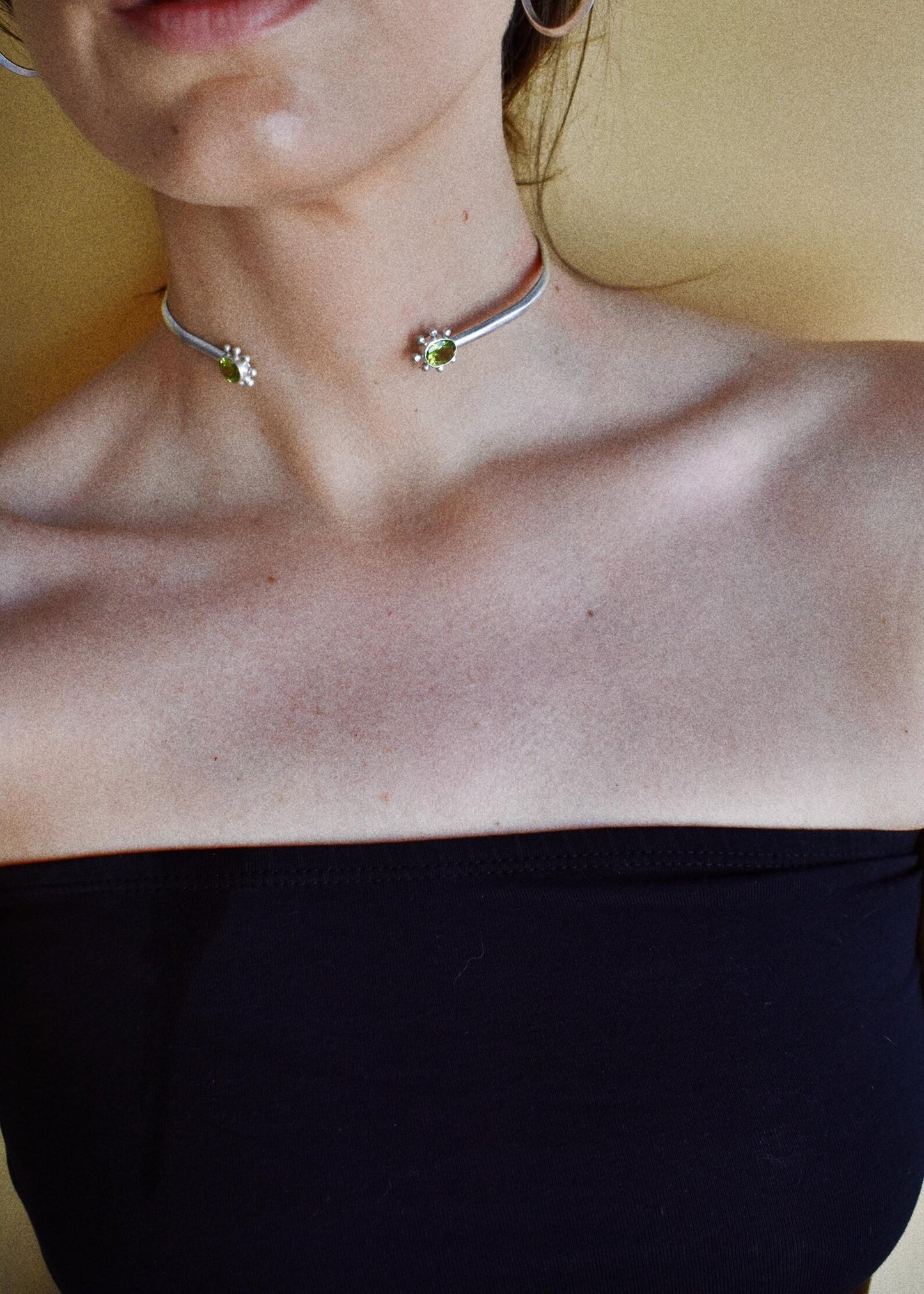 peridot choker cuff - 11.5in // 29cm length