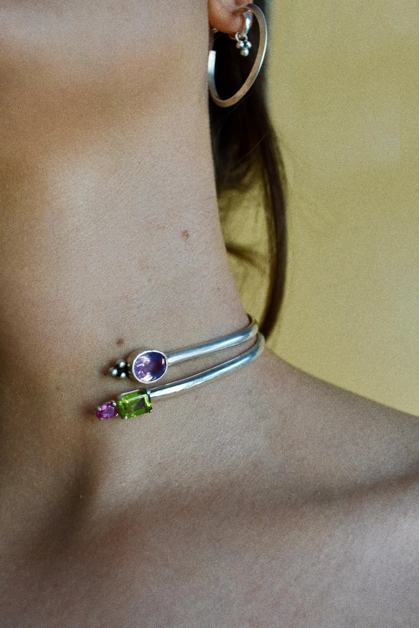 green peridot & pink sapphire choker cuff