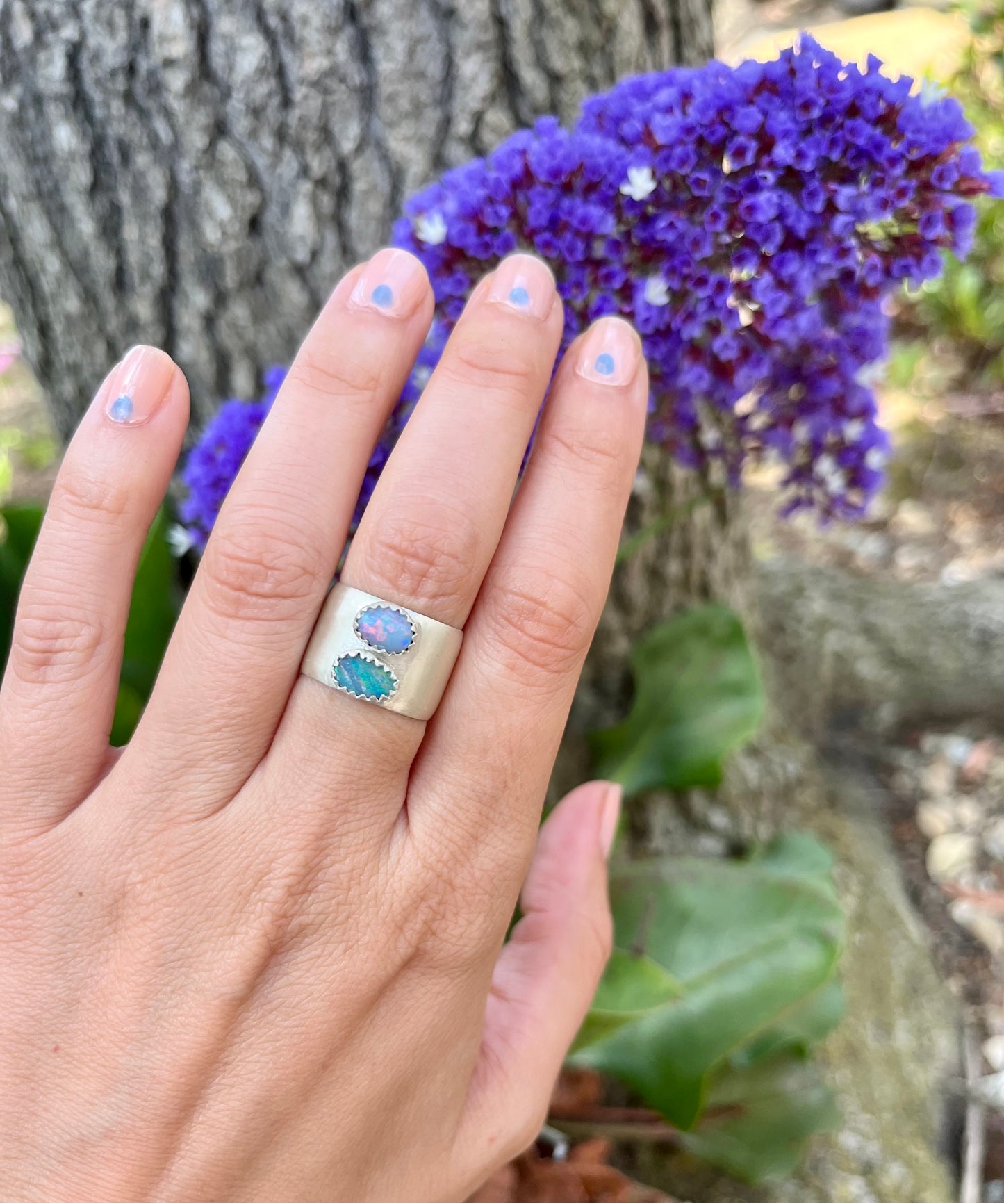 multi opal wide & domed silver ring - size 6.25