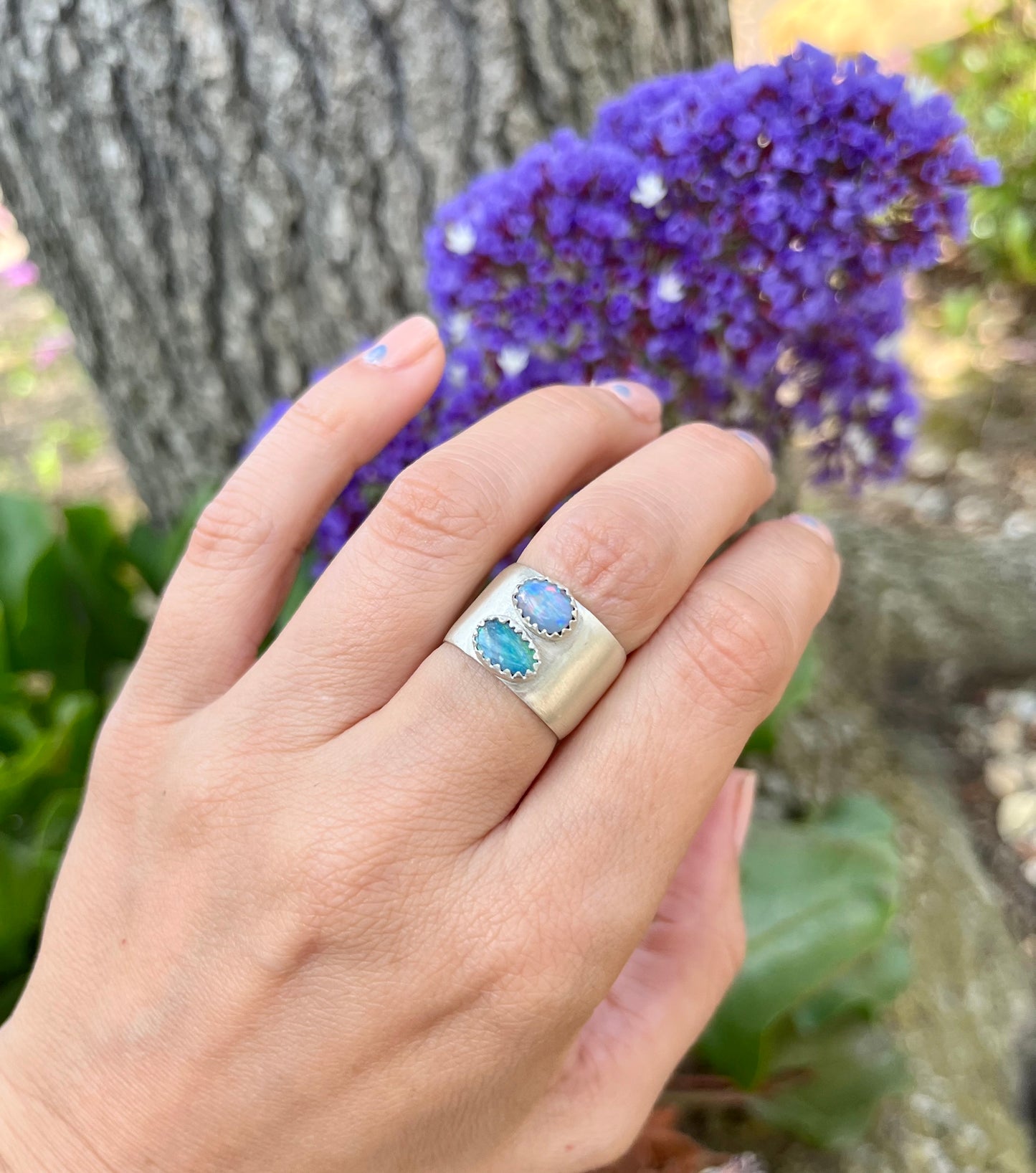 multi opal wide & domed silver ring - size 6.25